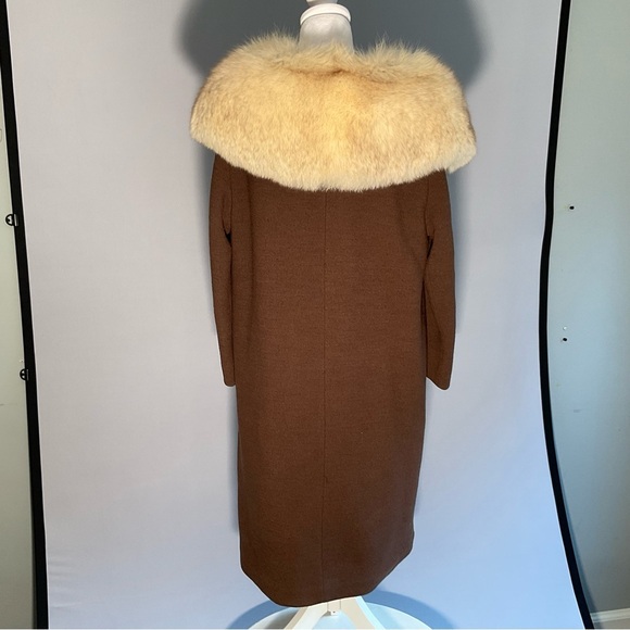 Vintage Ladies Sz 8ish Stevens Forstman Brown Wool Coat, Fox Collar - Picture 6 of 16